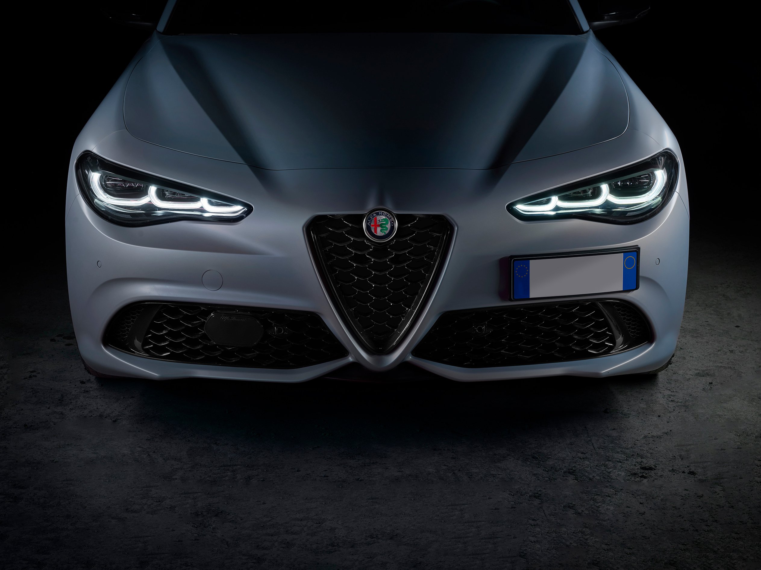 alfa-romeo-giulia-gallery_5.png