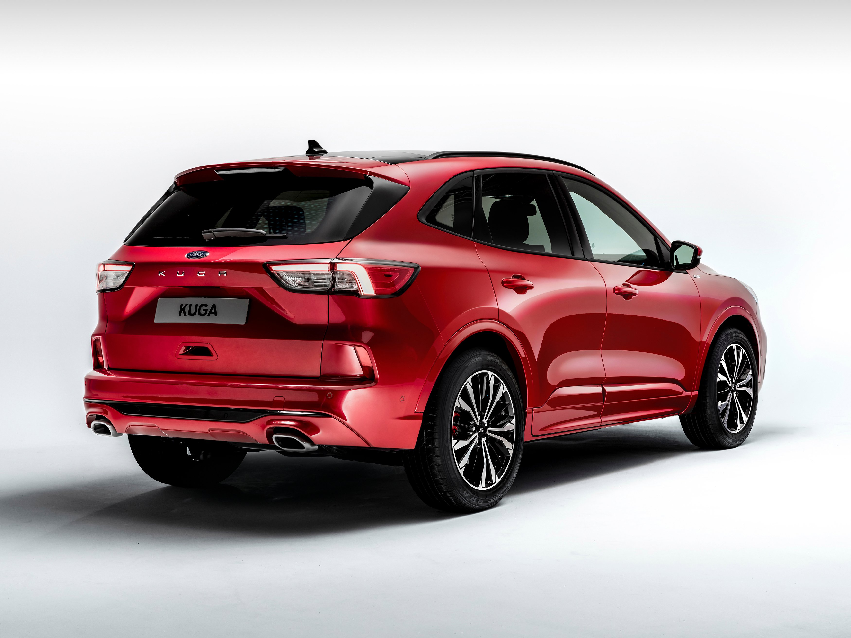 ford-kuga-gallery_6.png