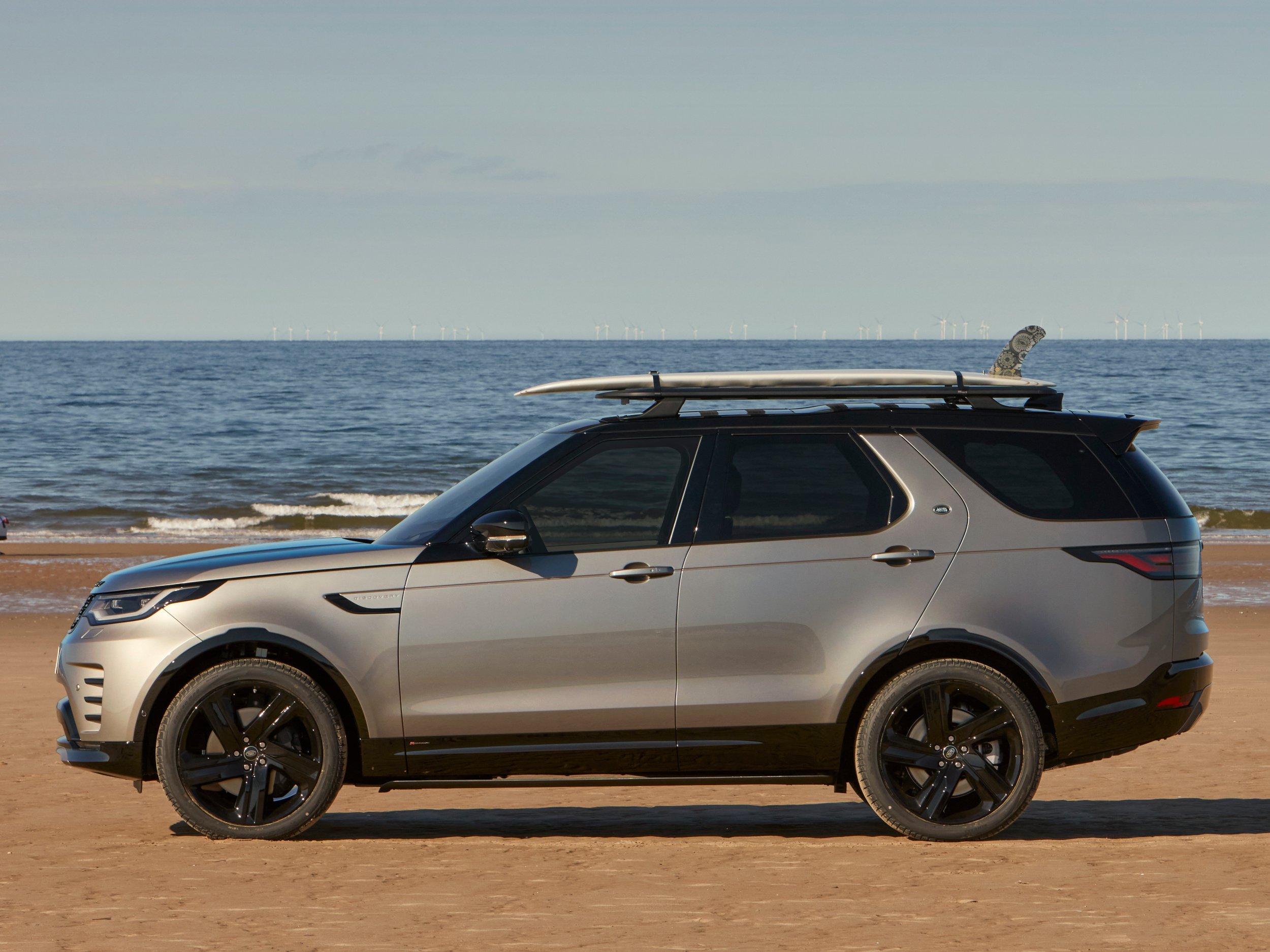 land-rover-discovery-gallery_3.png