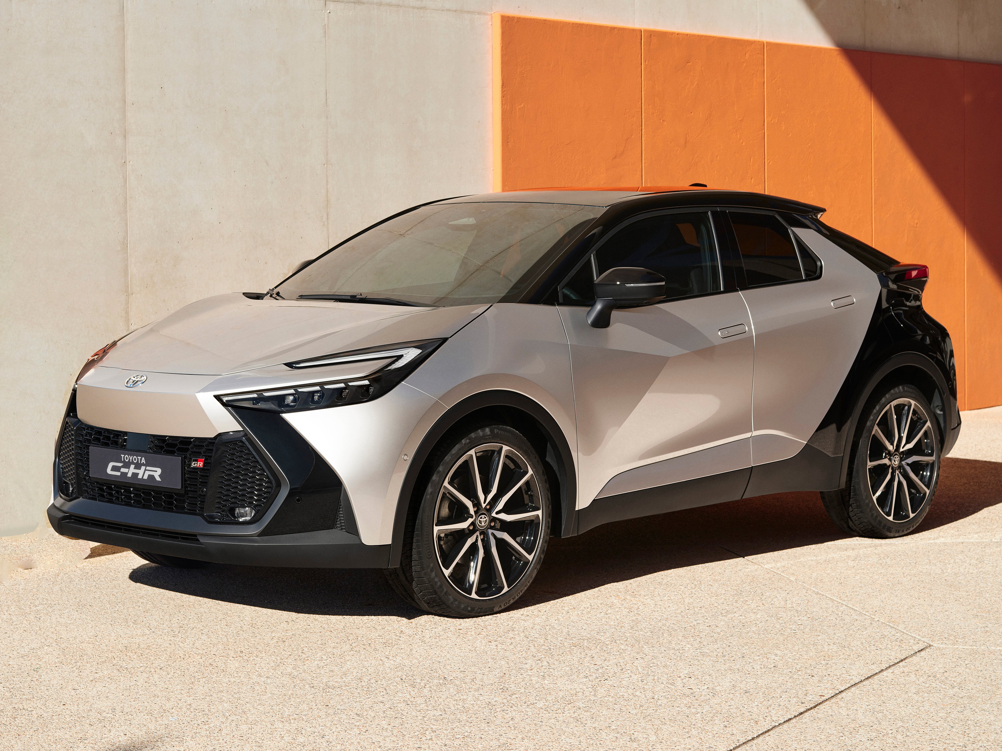 toyota-c-hr-gallery_0.png