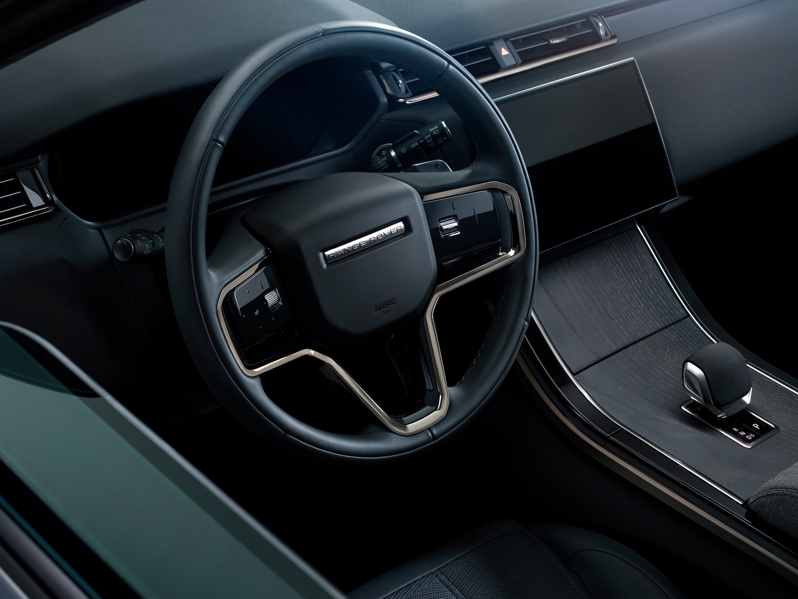 land-rover-range-rover-velar-gallery_1.png