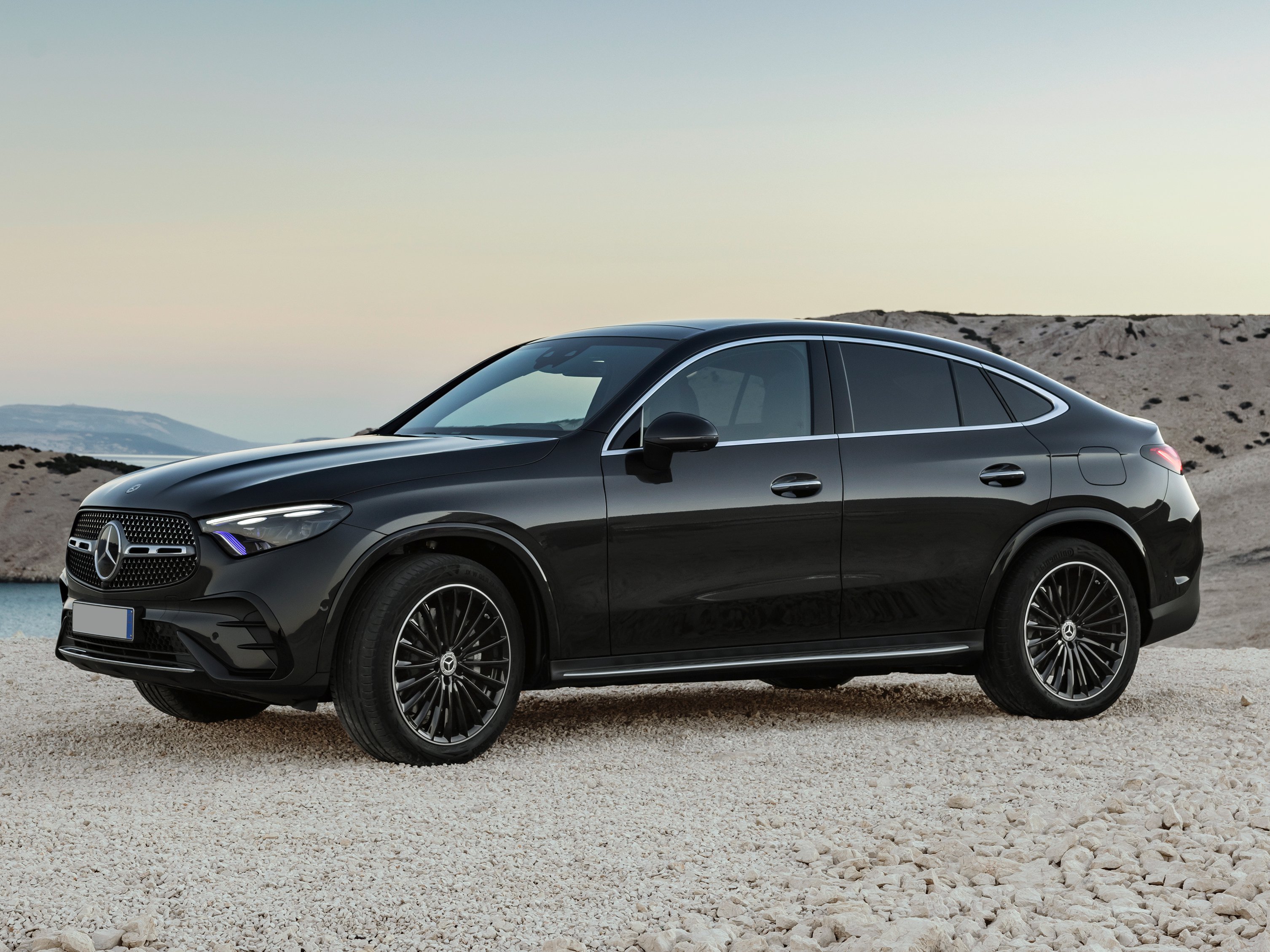 mercedes-glc-coupe-gallery_0.png
